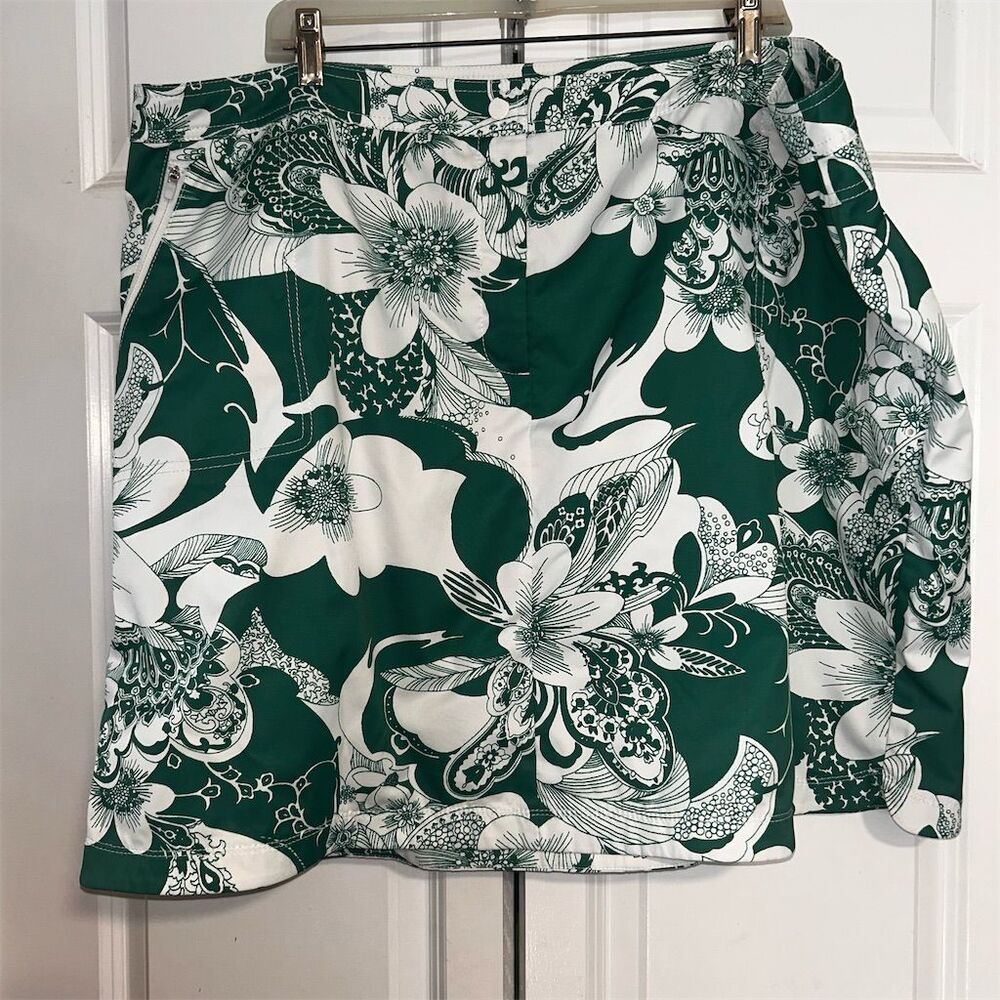 Talbots Women's Plus 22W Green Floral active Skirt with Pockets